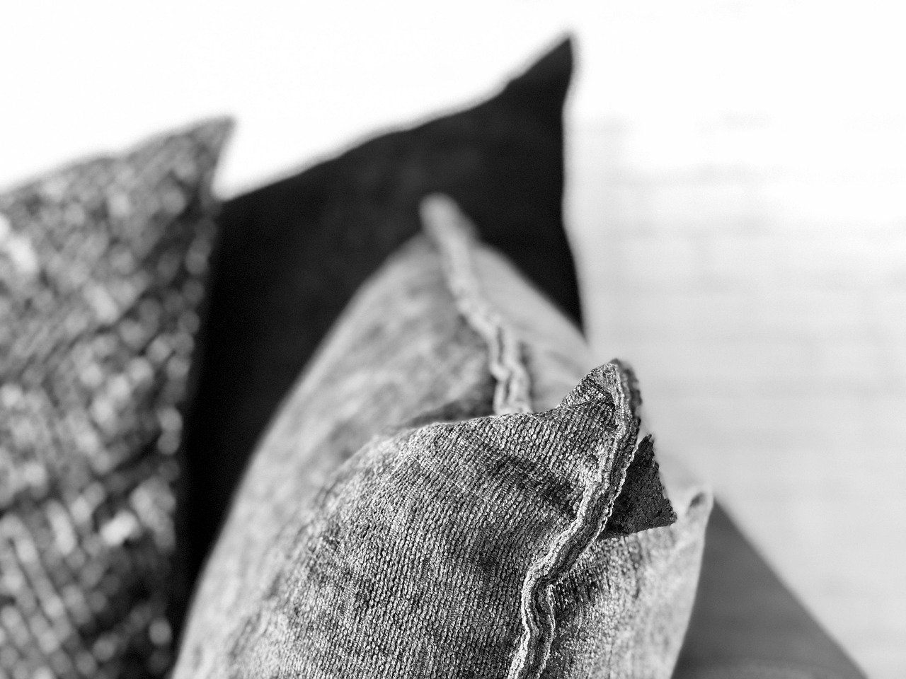 armchair-3702299_1280